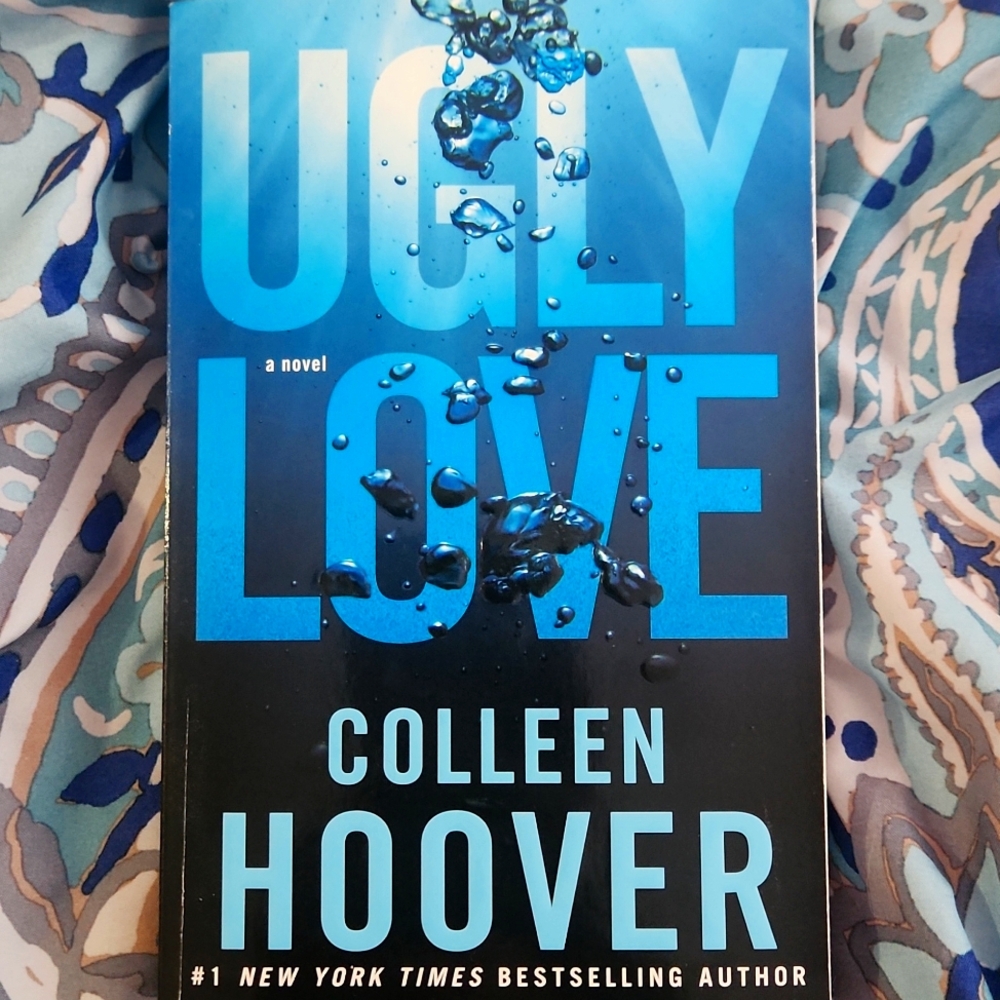 Ugly Love by Colleen Hoover